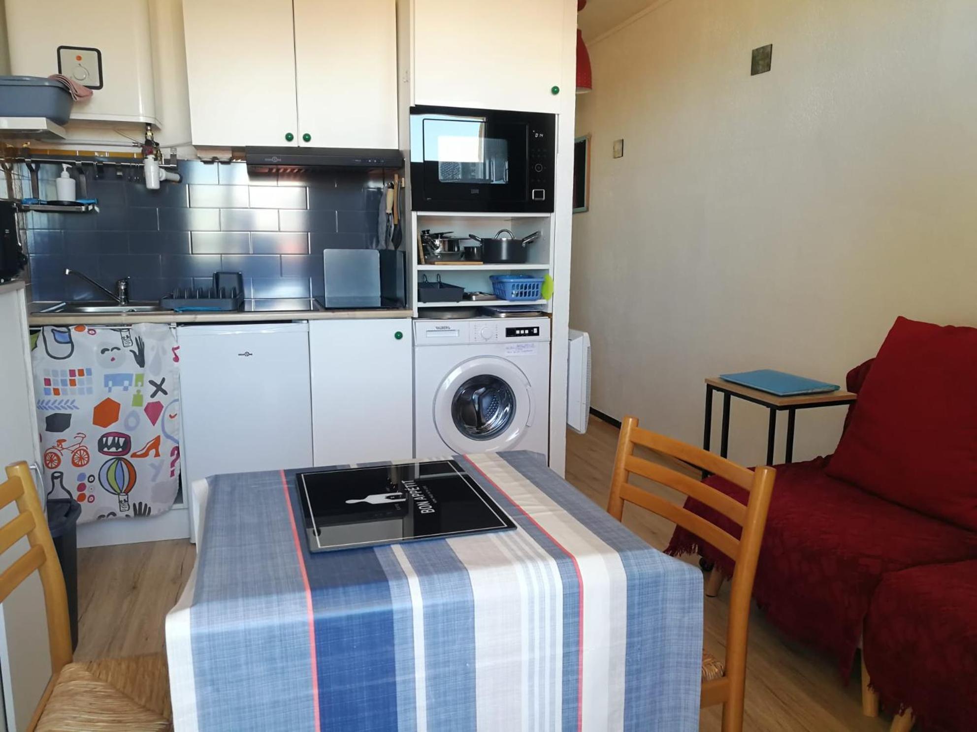 Agreable Studio 50M De La Plage Canet-en-Roussillon Exterior photo